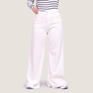 شلوار جین واید لگ زنانه رنگ سفید نمای روبرو